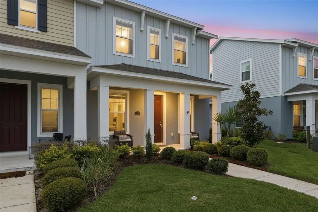 4997 Avalon Park Boulevard, WESLEY CHAPEL