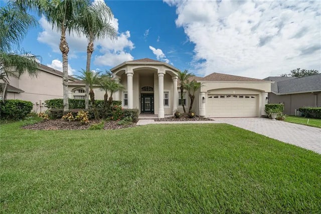 17317 Emerald Chase Drive, TAMPA
