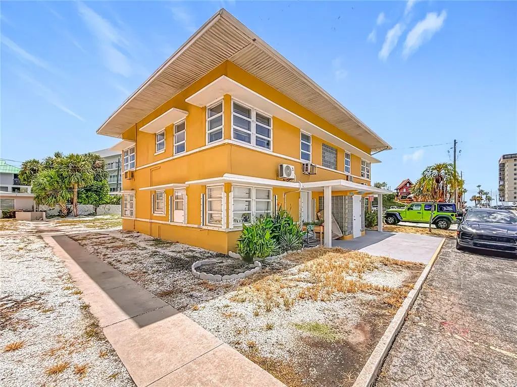 107 154th Avenue 2, MADEIRA BEACH