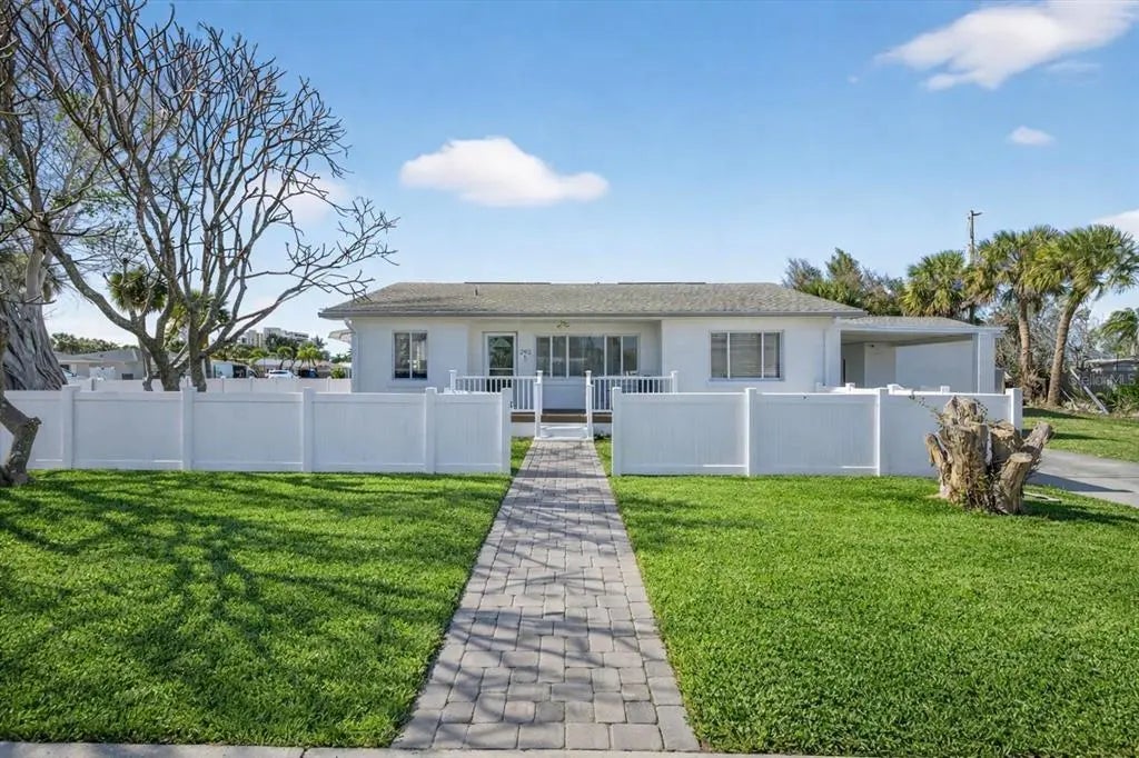 292 42nd Avenue, ST PETE BEACH