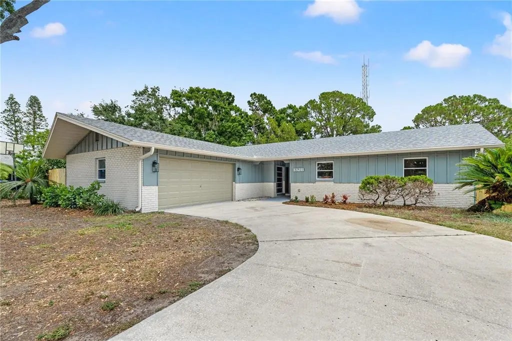 13211 111th Lane, LARGO