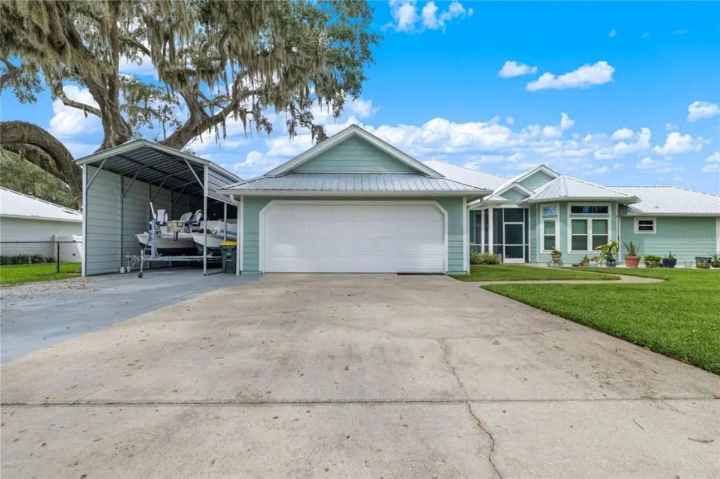1425 Lake Lotela Drive, AVON PARK