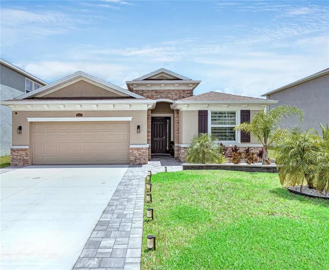 8469 Hardy Bay Loop, WESLEY CHAPEL