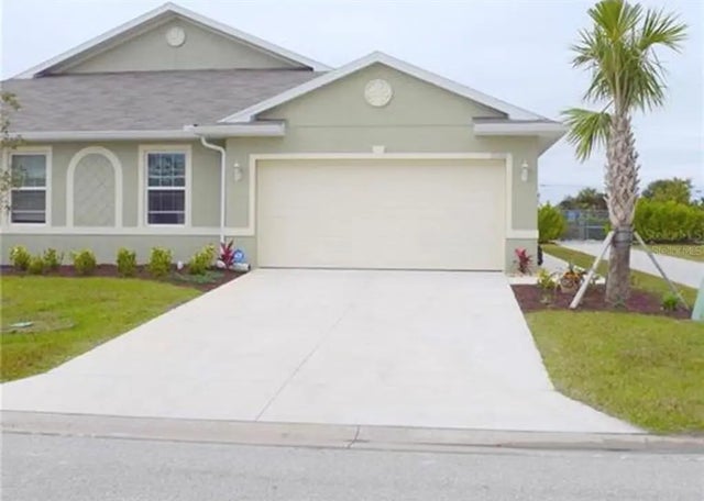25208 E Lenox Circle, PUNTA GORDA