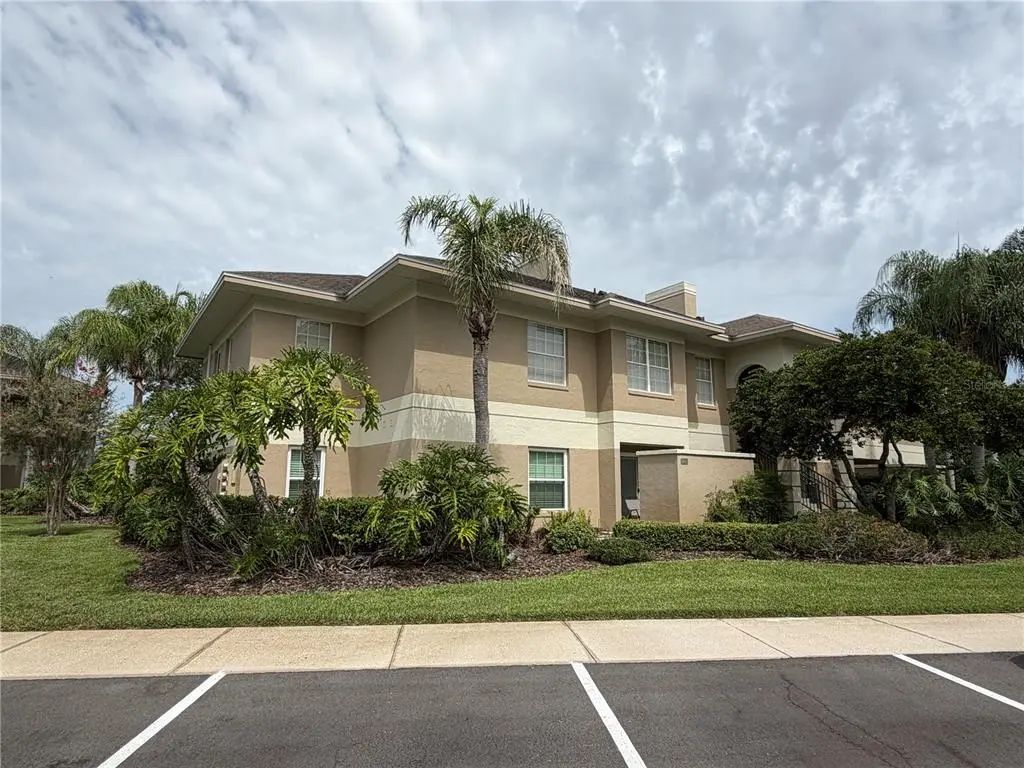 407 Eagle Pond Drive 407, WINTER HAVEN