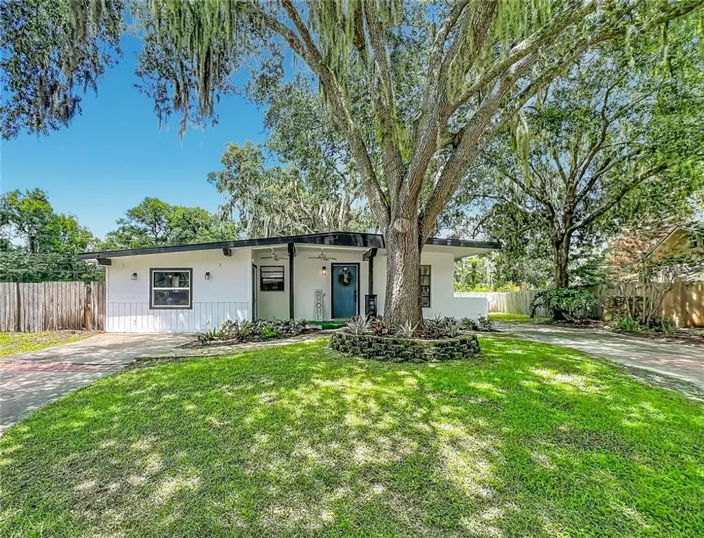 719 Cherokee Circle, SANFORD