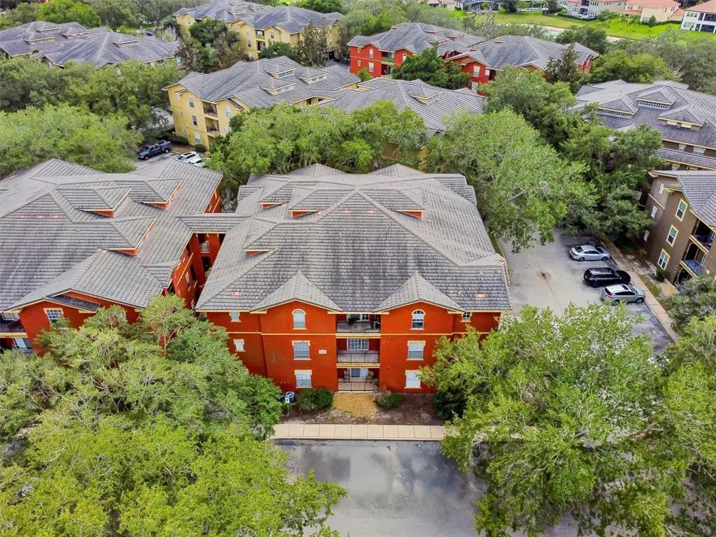132 Vista Verdi Circle 228, LAKE MARY