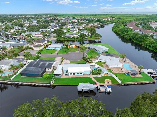 10731 Dowry Ave, TAMPA