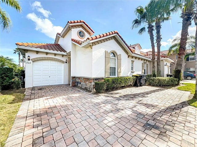 802 Brunello Drive, DAVENPORT