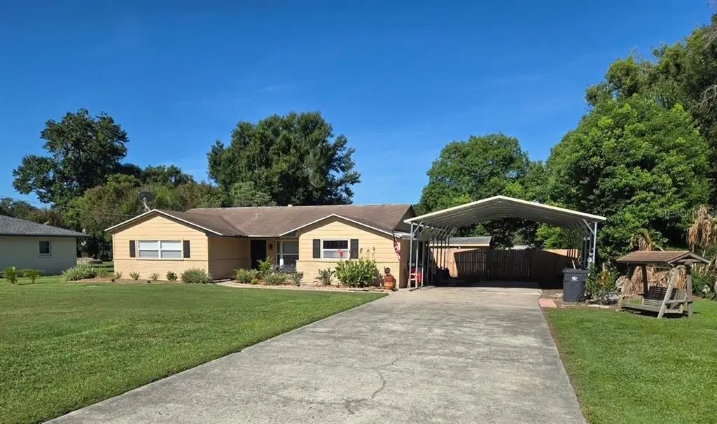 1004 Mandalay Drive, BRANDON