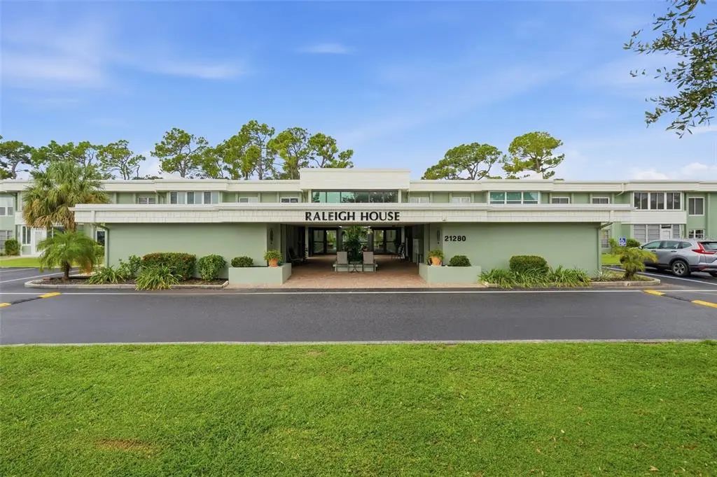 21280 Brinson Avenue 218, PORT CHARLOTTE