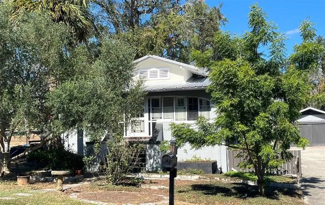 200 Wood Avenue, HAINES CITY