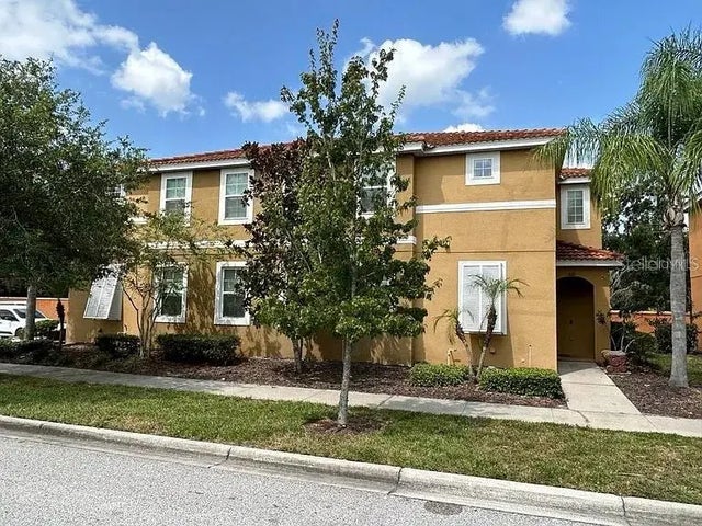 820 Las Fuentes Drive, KISSIMMEE