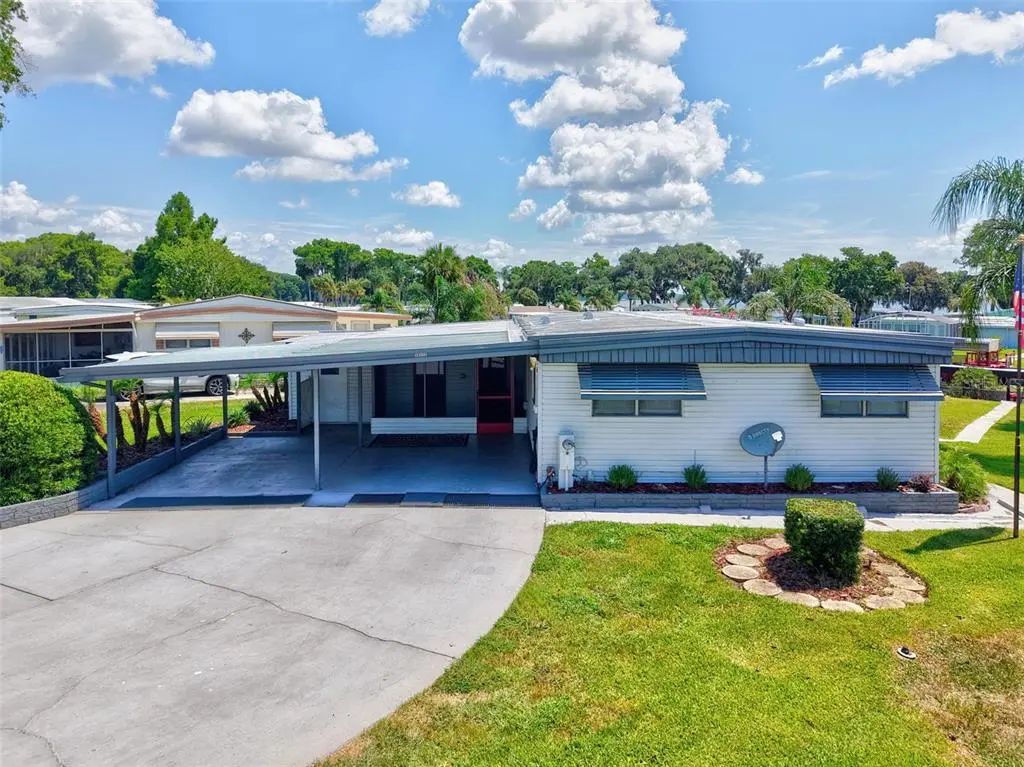 34312 Carl Road, LEESBURG