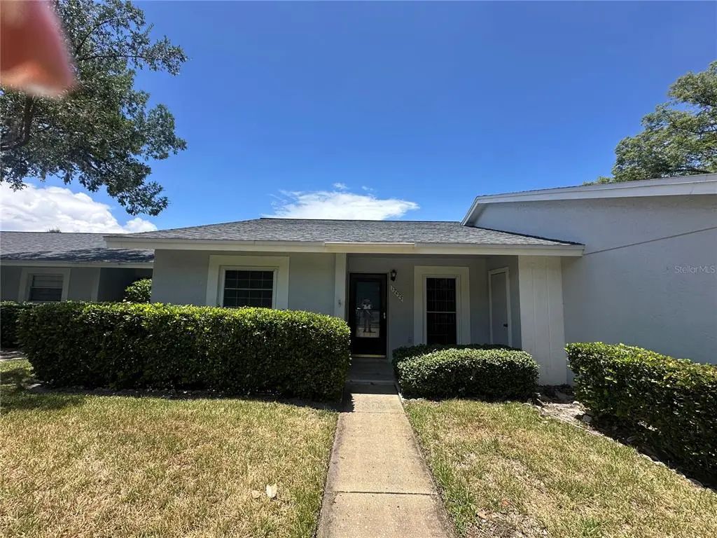 12423 Dearborn Drive E, HUDSON