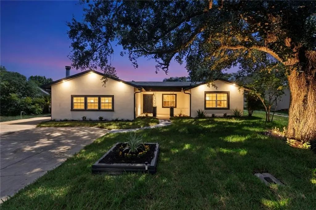 1033 Crystal Bowl Circle, CASSELBERRY