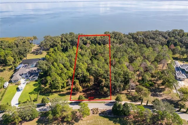 17127 Etruscan Lane, BELLA COLLINA