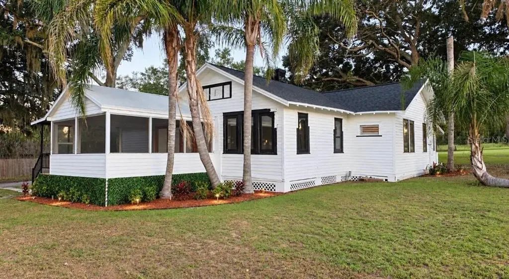 16724 Highland Avenue, MONTVERDE