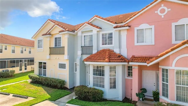 1201 S Beach Cir, KISSIMMEE