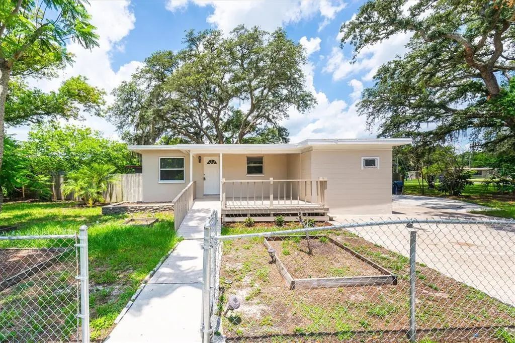 1808 S Club Court, TAMPA