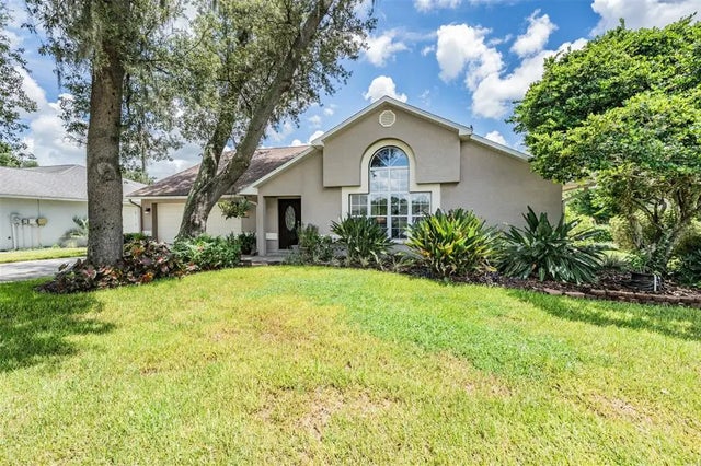 6536 Northlake Drive, ZEPHYRHILLS
