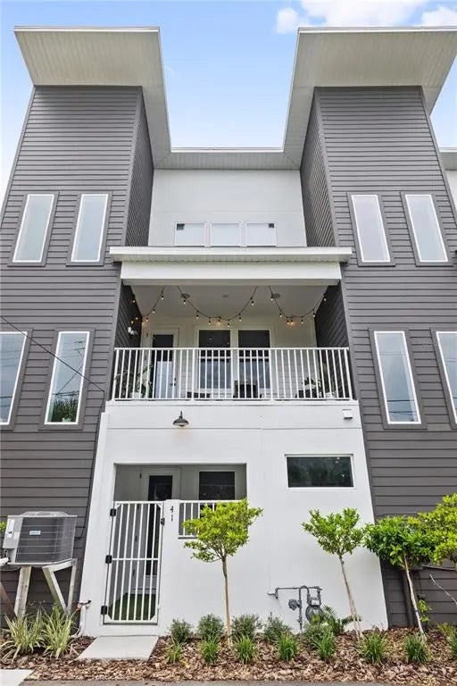 41 29th Street N, ST PETERSBURG