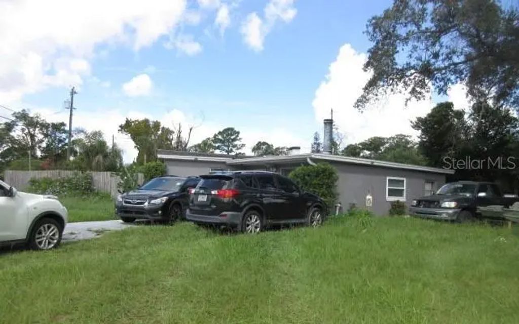 1022 Reams Street, LONGWOOD