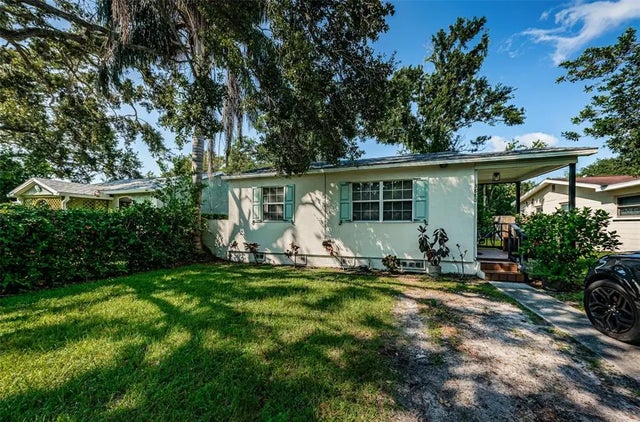 3880 Haines Road N, ST PETERSBURG