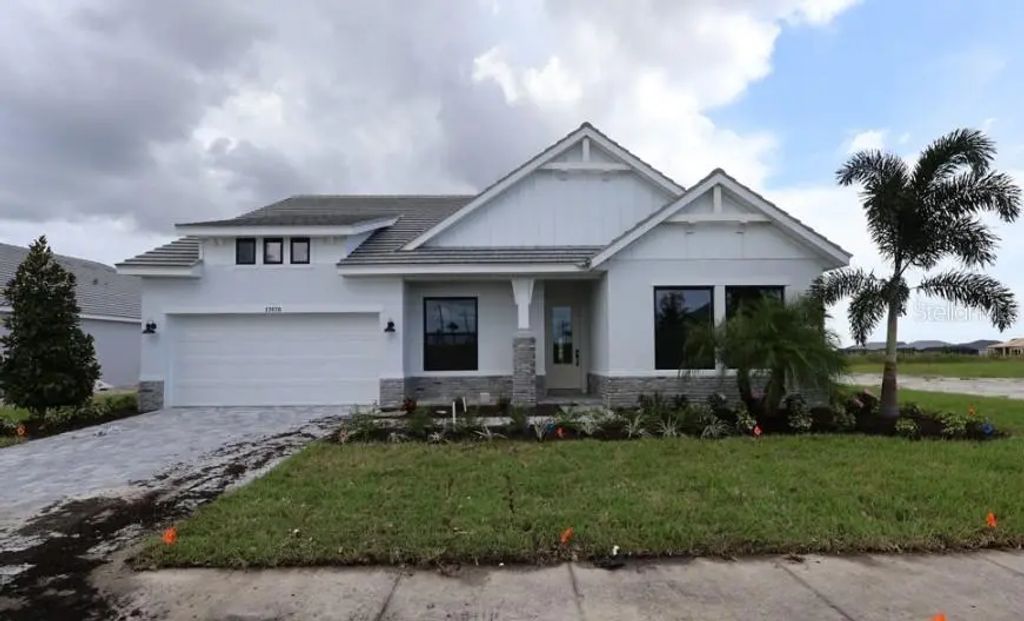 17676 Foxtail Loop, VENICE