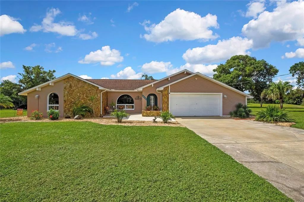 8098 Shorecrest Court, SPRING HILL