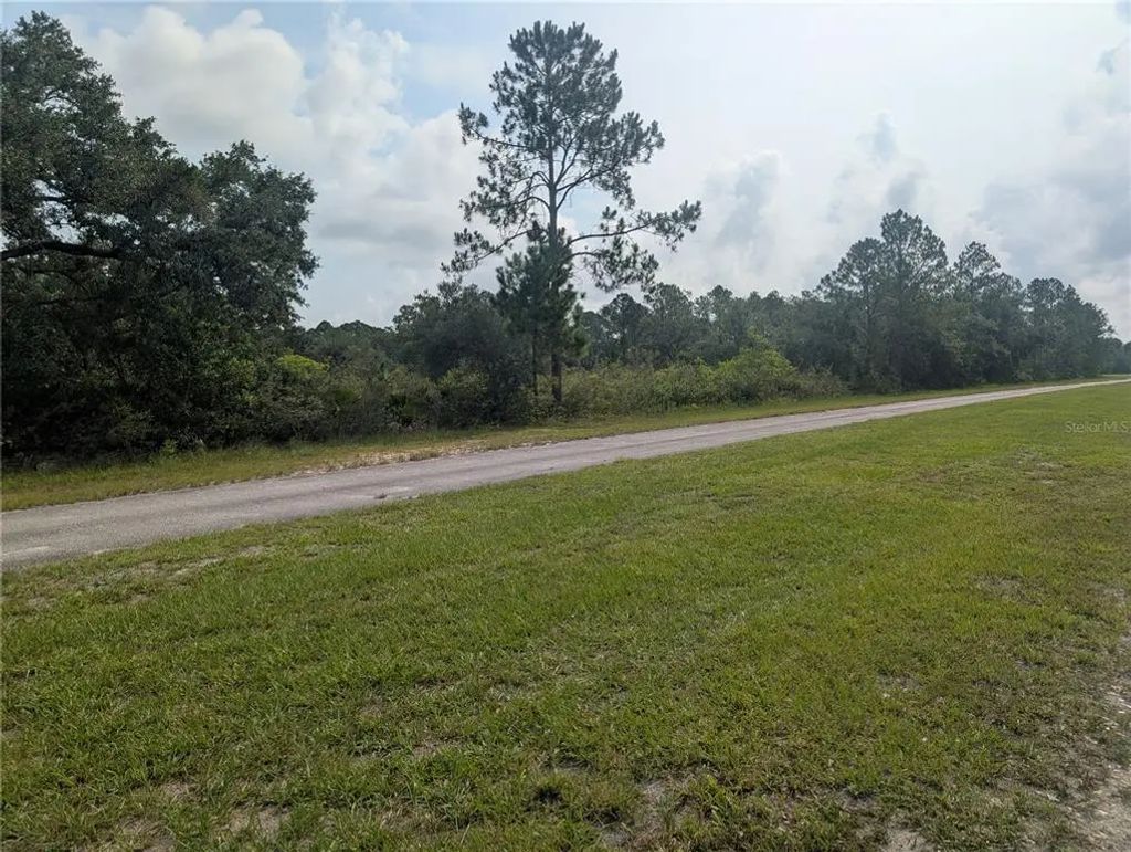 810 Palm Avenue, INDIAN LAKE ESTATES