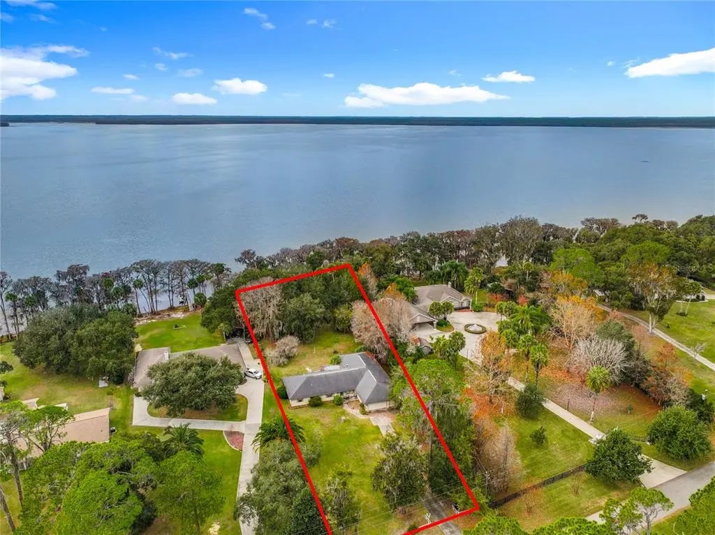 14102 Se 201st Terrace, HAWTHORNE