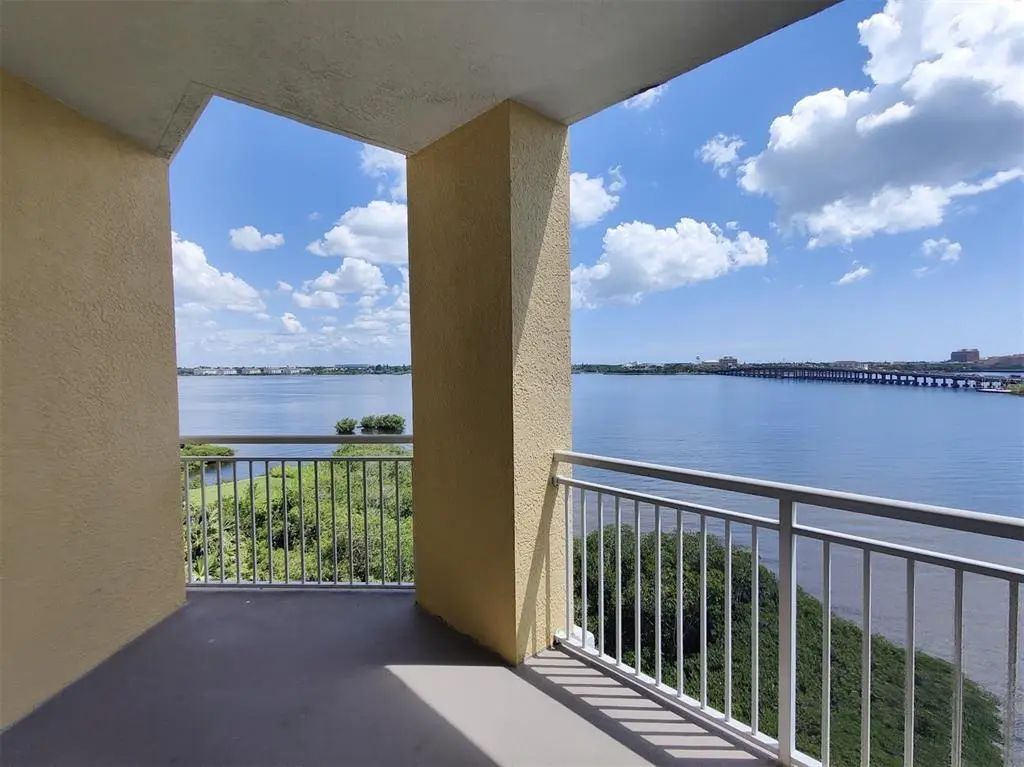 615 Riviera Dunes Way 402, PALMETTO