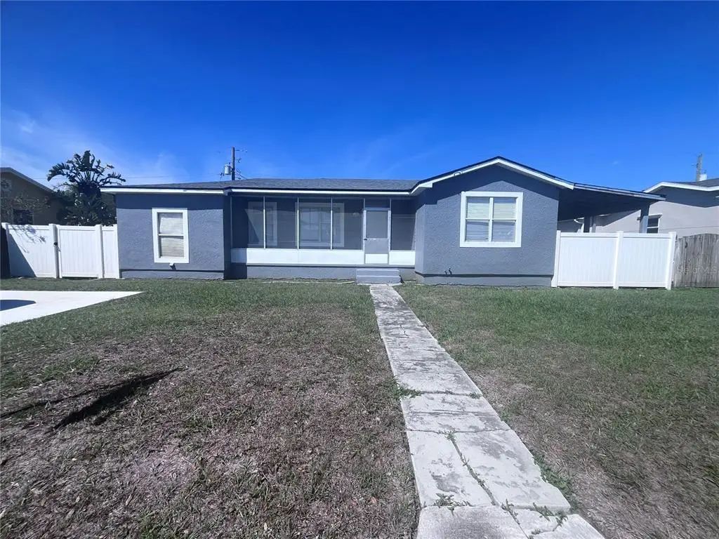 3215 W Pine Street, TAMPA