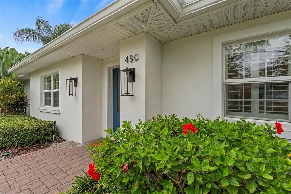 480 W Davis Boulevard, TAMPA