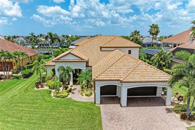 544 Fore Drive, BRADENTON