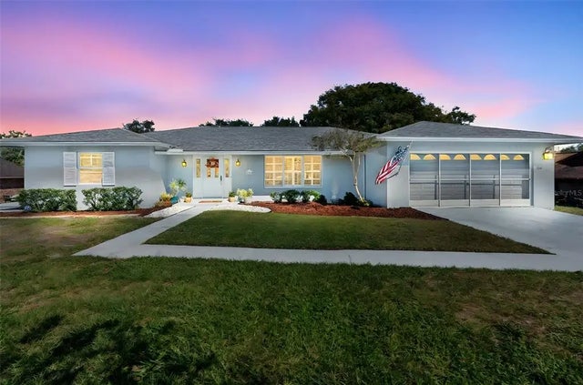 1330 N Shadow Ridge Drive, DELTONA