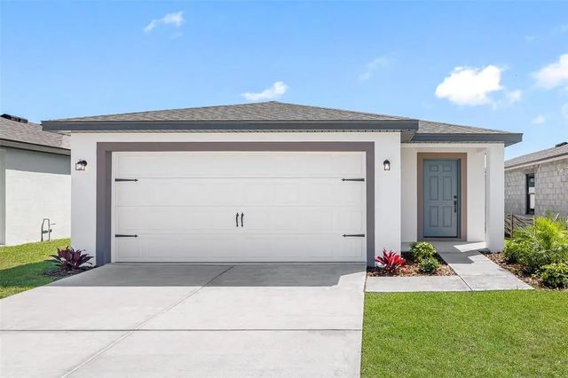 596 Blackthorn Drive, LAKELAND