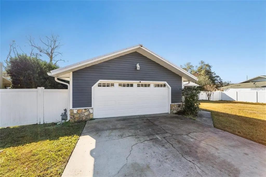 2700 Se 35th Street, OCALA
