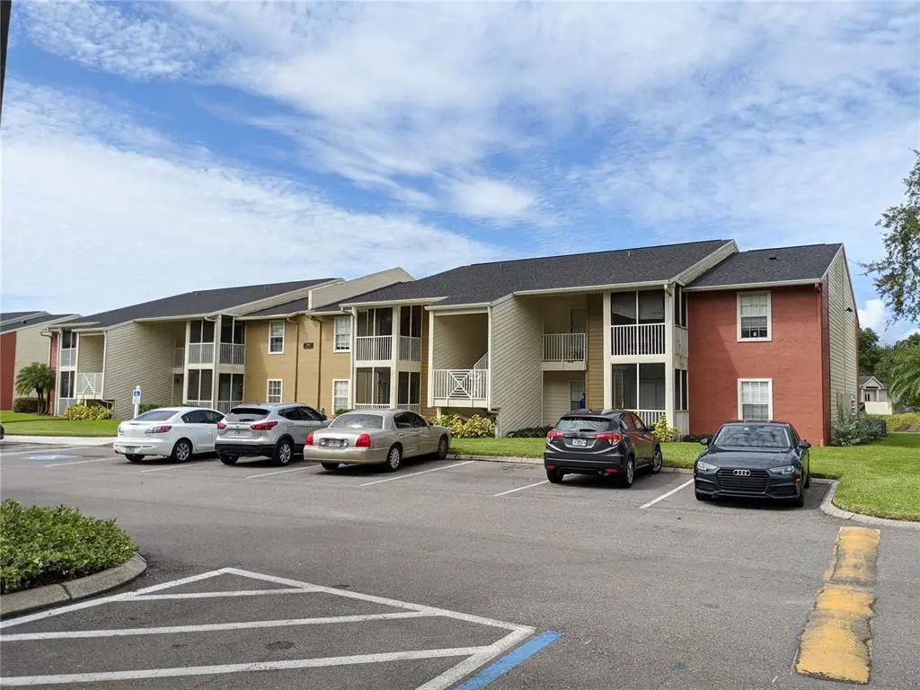 209 Lake Brook Circle 103, BRANDON