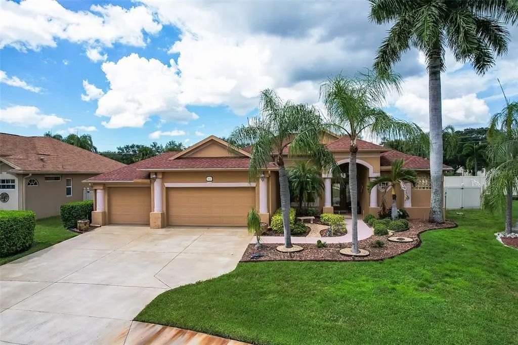 8914 30th Street E, PARRISH