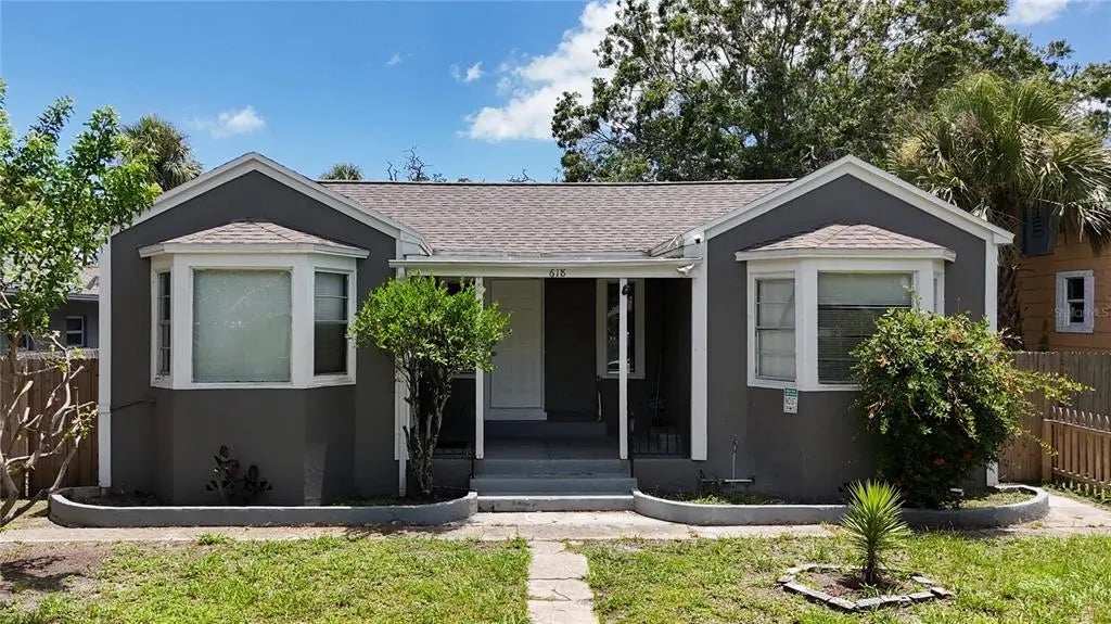 618 17th Avenue S E, ST PETERSBURG