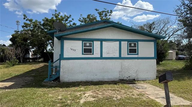 1009 Avenue B, HAINES CITY
