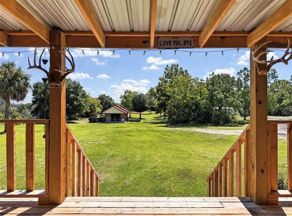 37647 Jenny Lane, EUSTIS