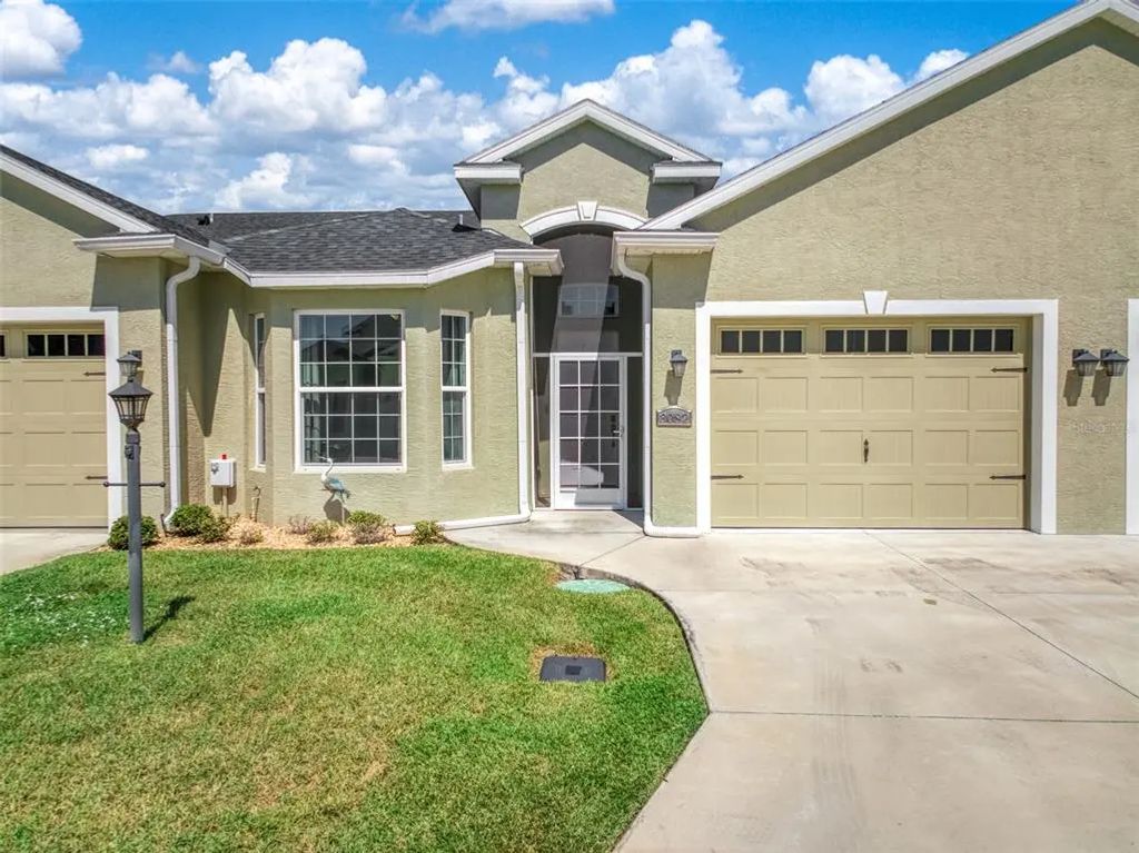 3082 Kapalua Court, SEBRING