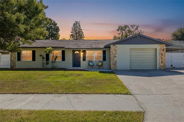 5003 Presidential Street, SEFFNER