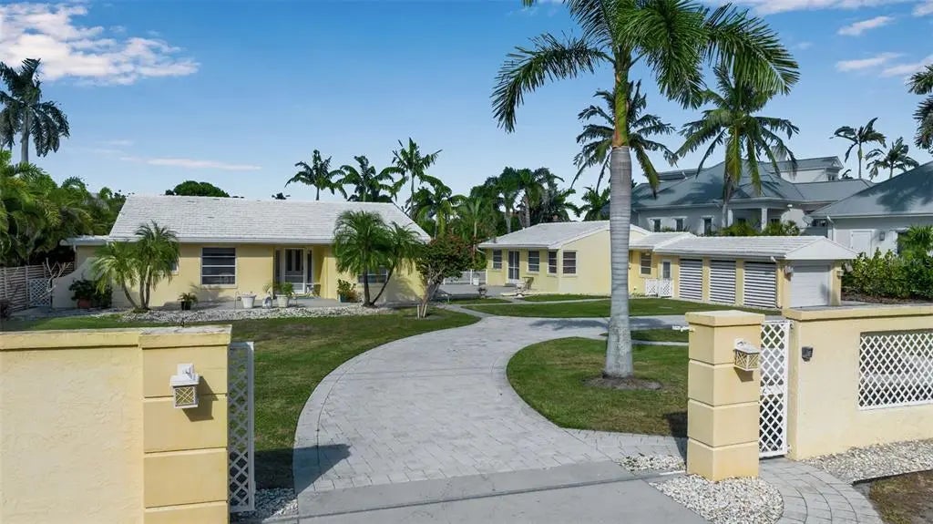 369 S Polk Drive, SARASOTA