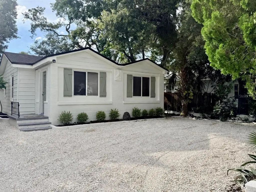 1617 43rd Street S, ST PETERSBURG