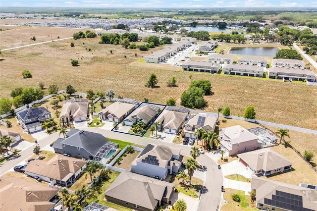 2614 Sand Hill Point Cir, DAVENPORT