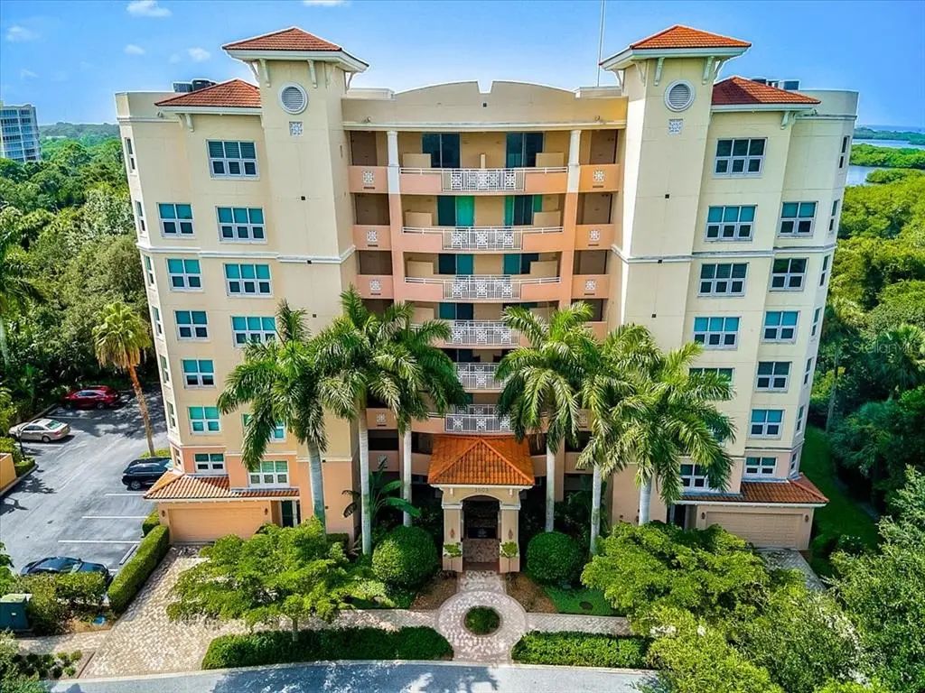 3603 N Point Road 202, OSPREY